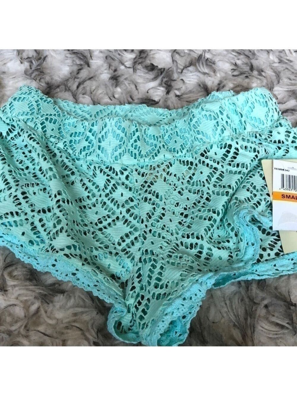𝅺nwt 2/$22 Milken coverup swim shorts size small